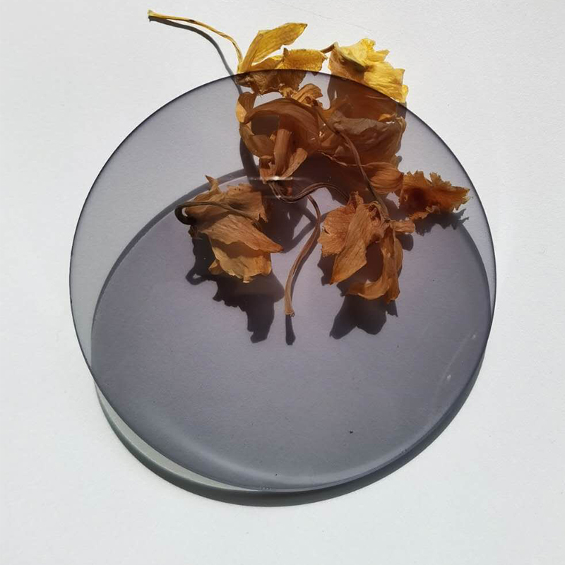 1.67 Lentile fotocromice SHMC